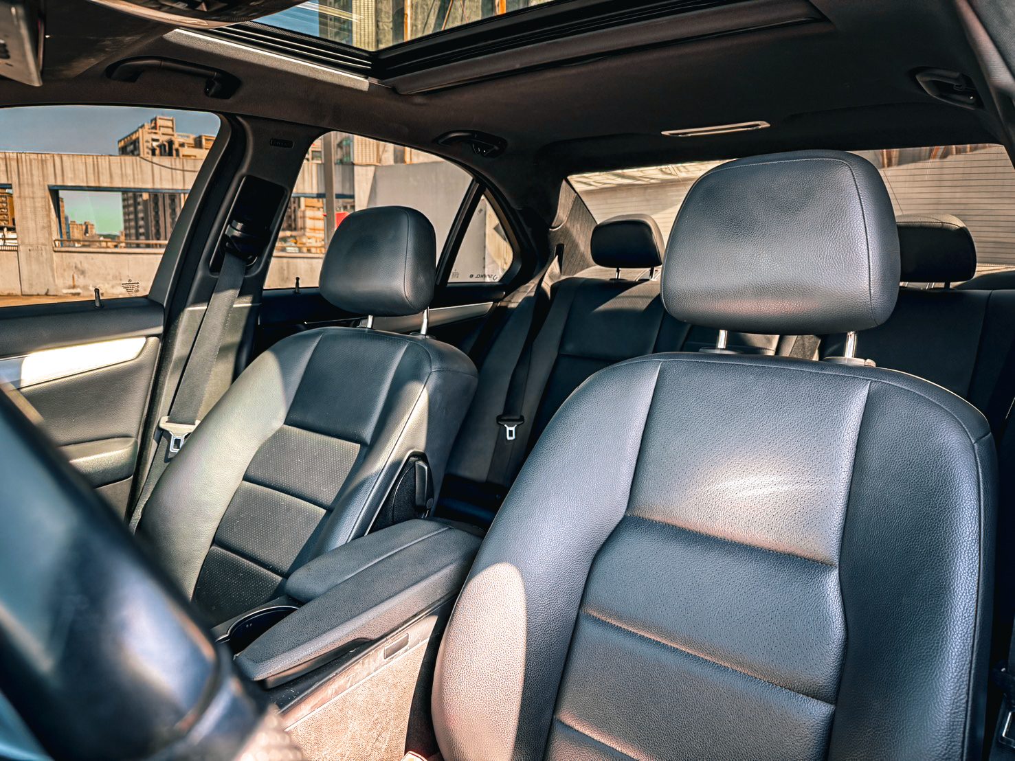 2012 Mercedes-Benz C250 AMG Photo 9