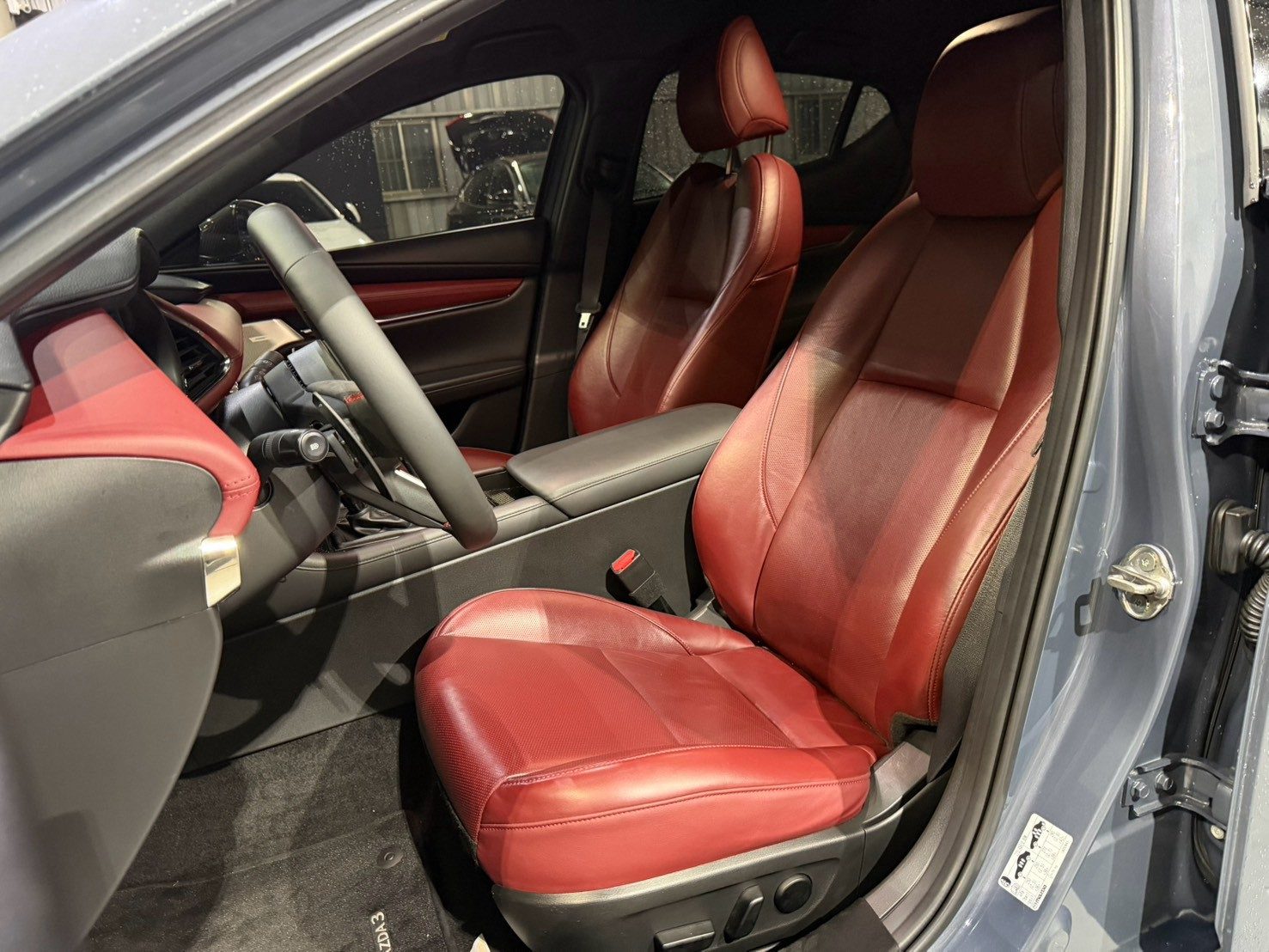2021 Mazda 3 Photo 6