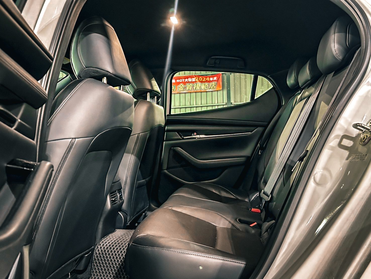 2023 Mazda 3 BOSE Photo 6