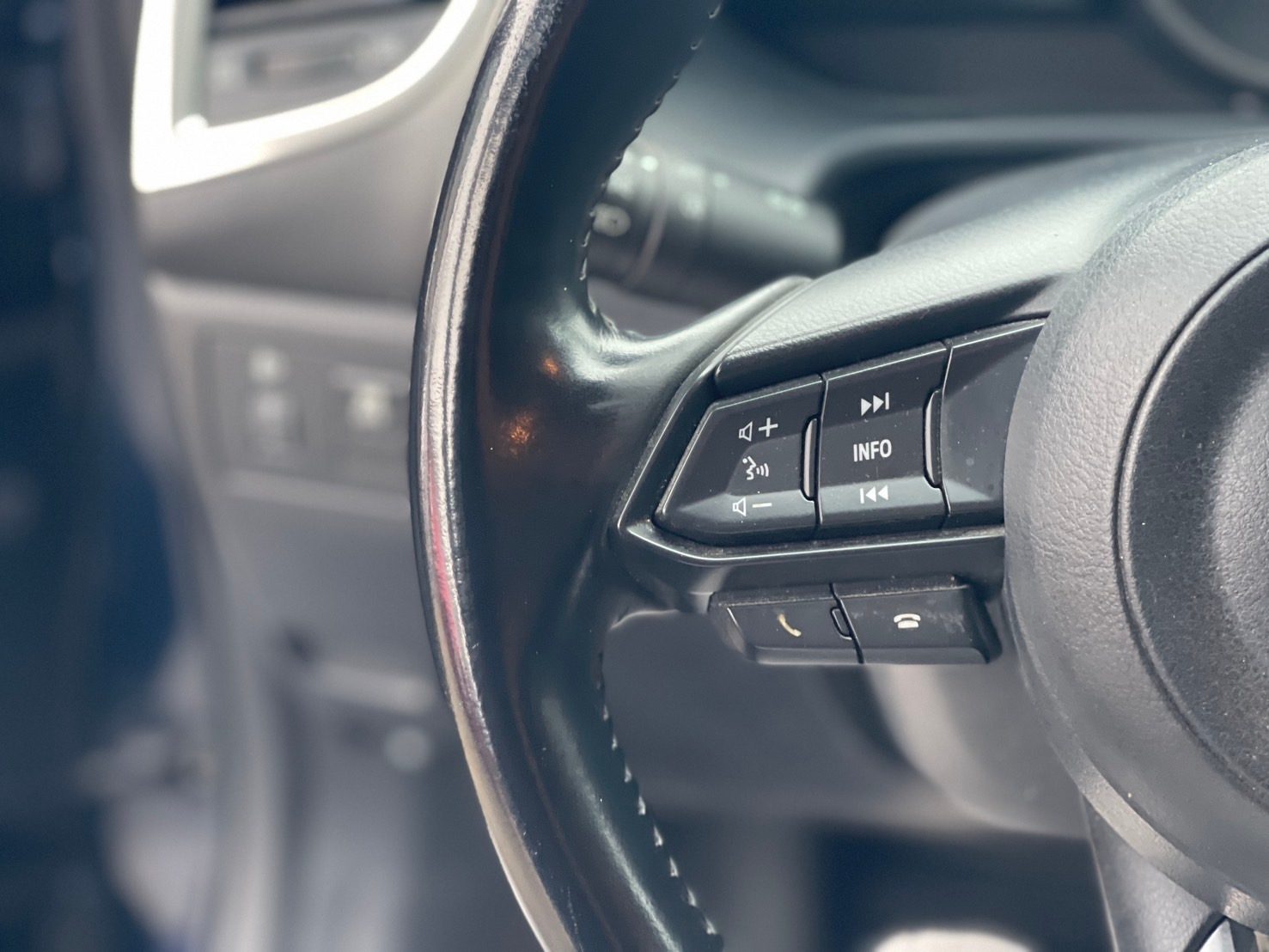 2018 Mazda 3 2.0 Photo 9