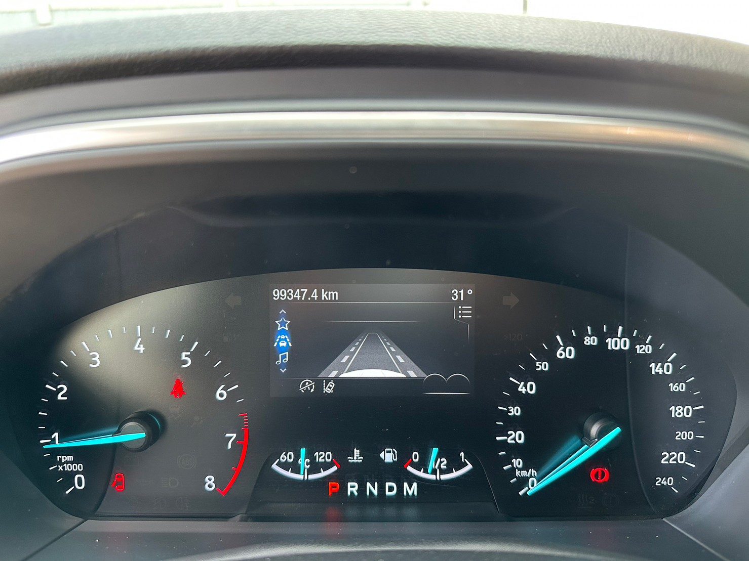 2019 Ford Focus 1.5 4D Photo 9