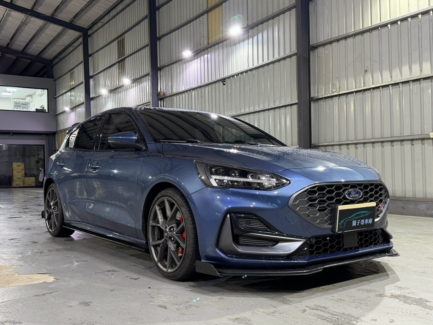 2020 Ford Focus St-Line ST Photo 1