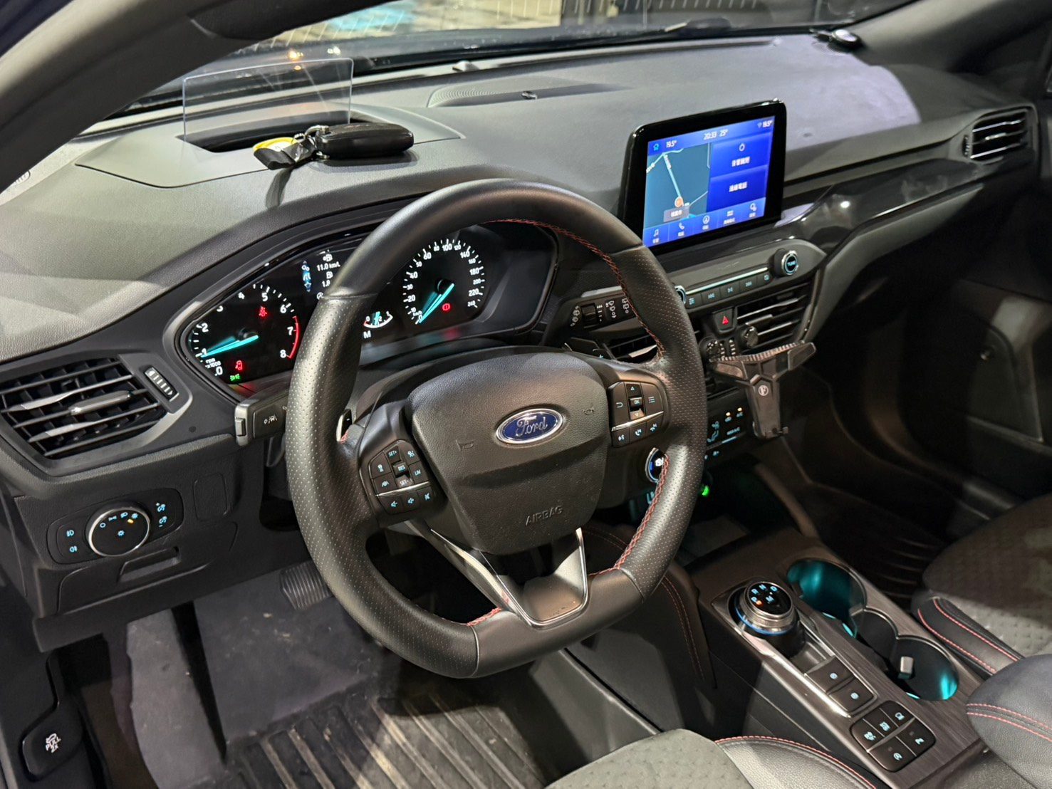 2020 Ford Focus St-Line ST Photo 8