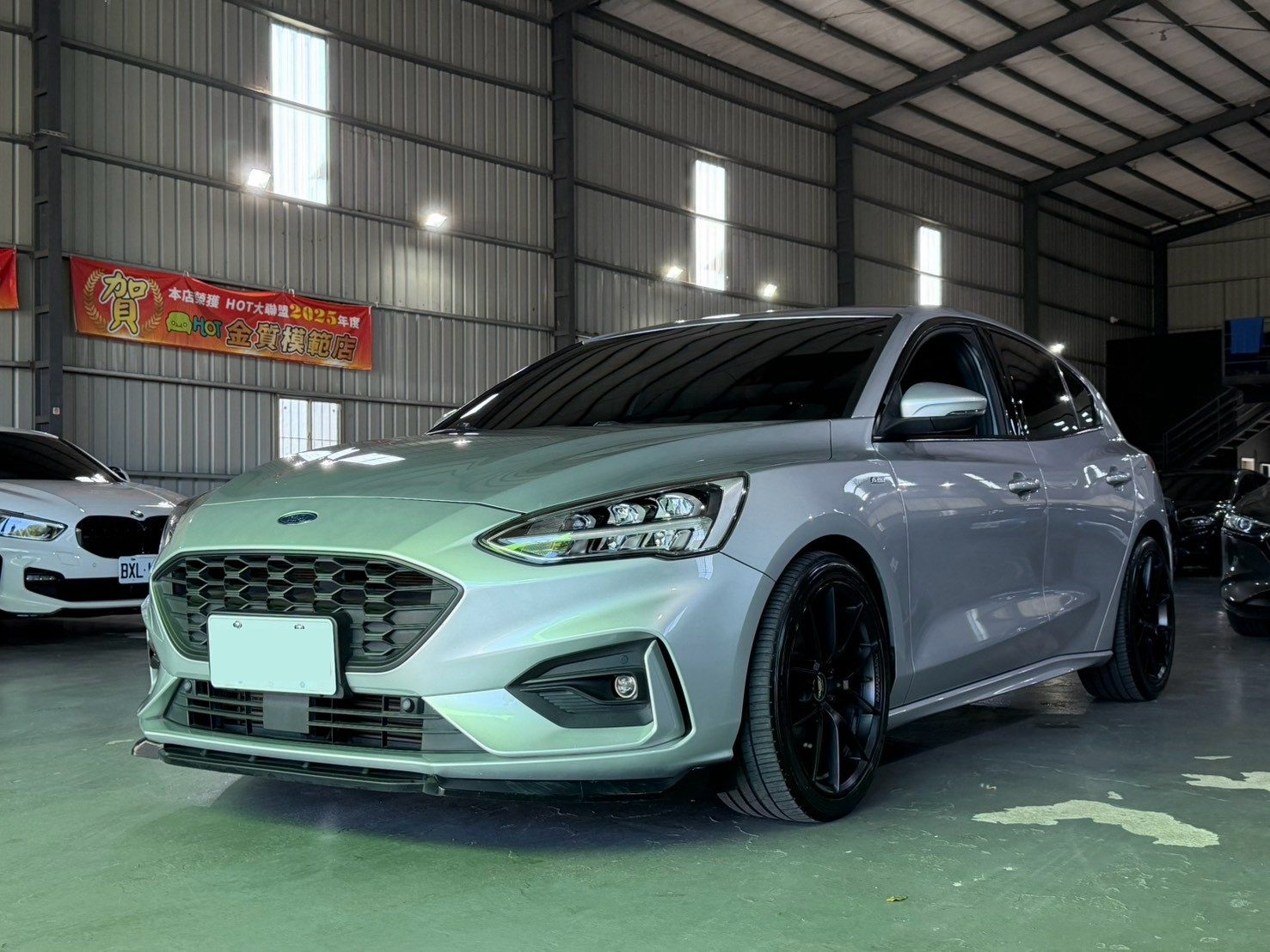 2020 Ford Focus Lommel Photo 2