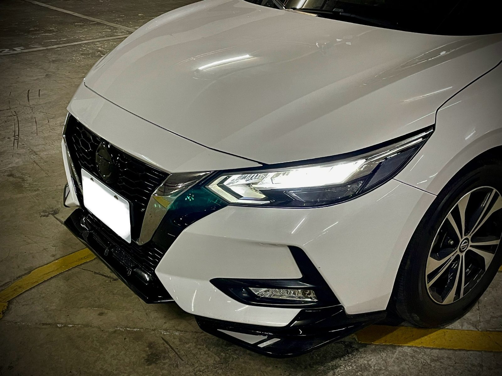 2022 Nissan 仙草 中階 照片 7