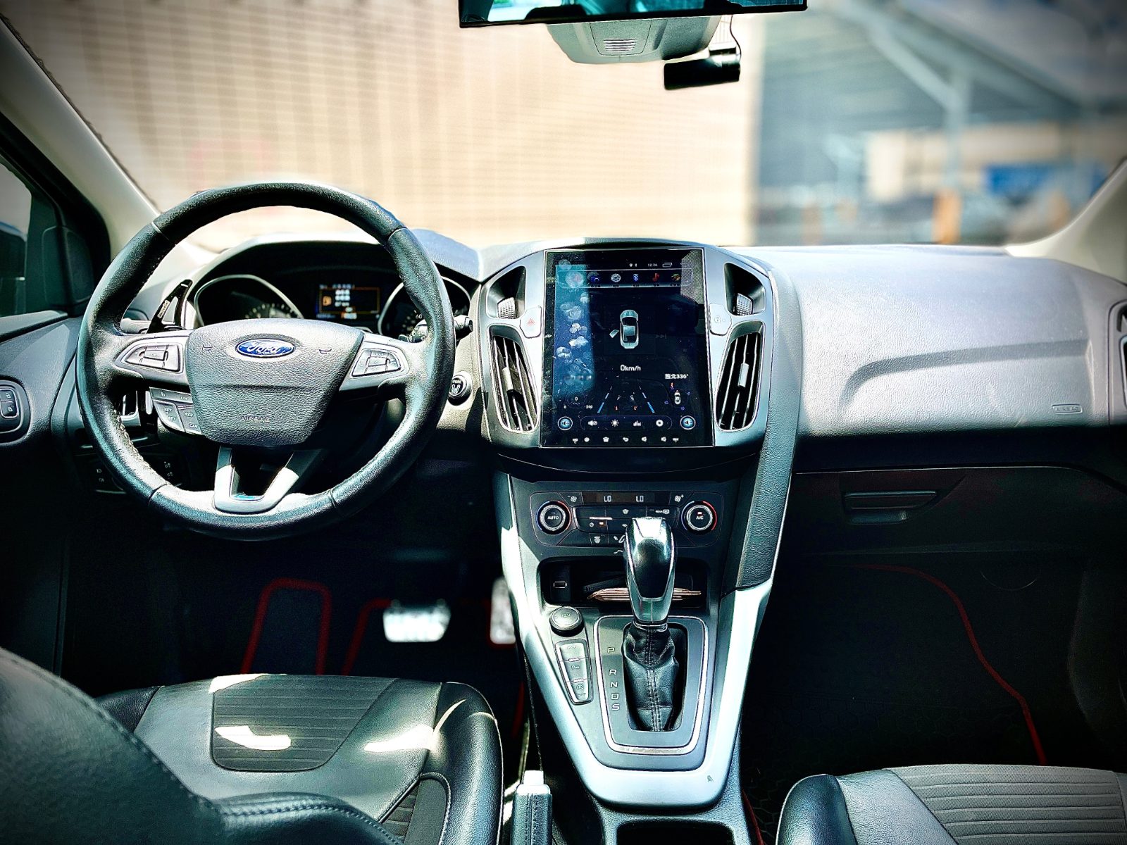 2016 Ford Focus ST 1.5 Photo 10